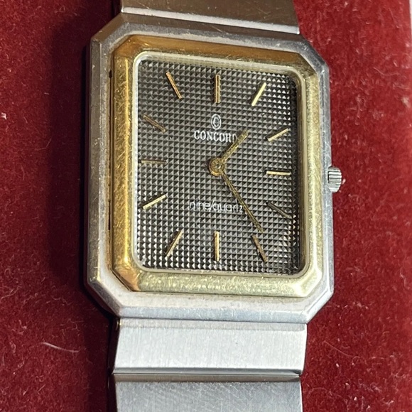Vintage Rare Concord Men's Two-Tone Nine / Quartz Mariner SG Watch 15 81 614 V13 - Picture 5 of 11